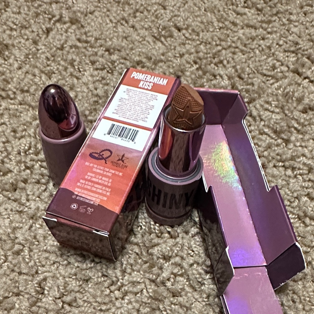 Jeffree Star Pomeranian Kiss shiny Trap Lipstick